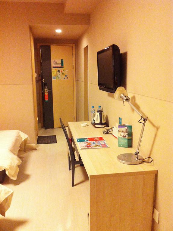 ホテル ジンジャン イン 上海 エクスポ パーク プサン ロード  部屋 写真